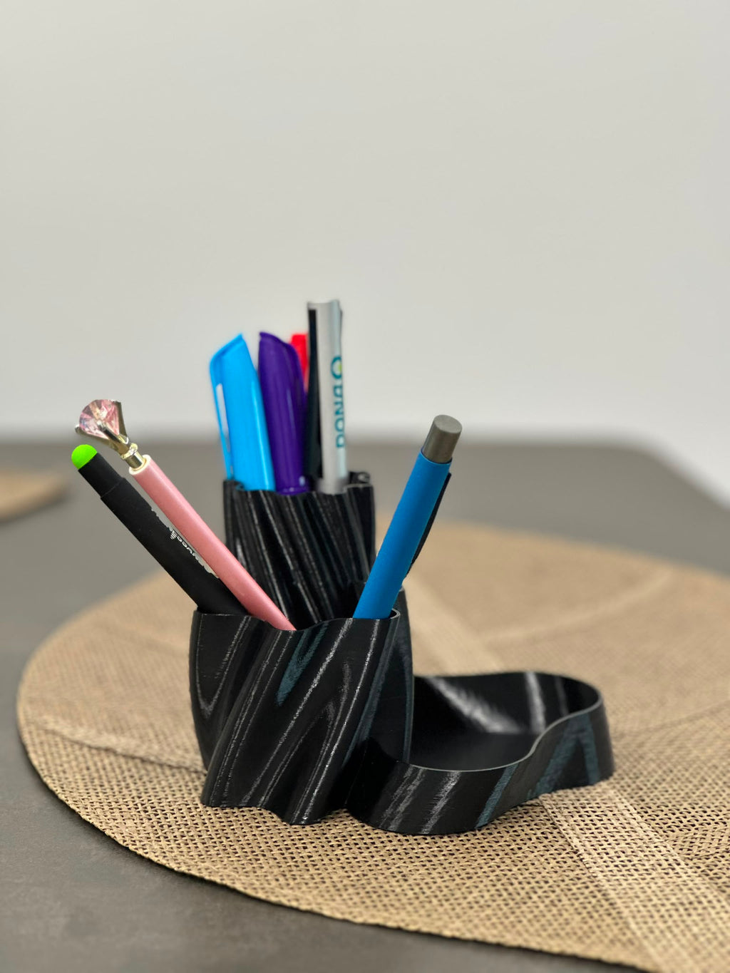 Suport pentru pixuri si accesorii de birou